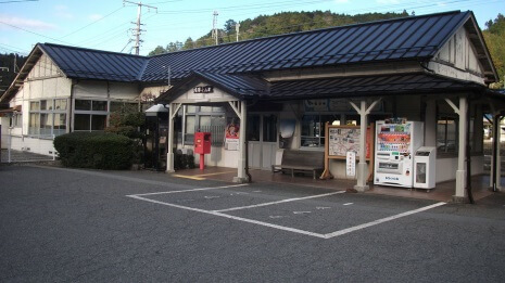 飛騨金山駅